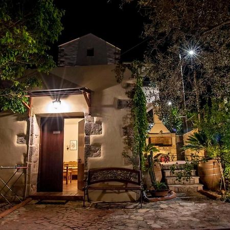 Stamatogiannis Traditional Apartments Καλυβιανή Εξωτερικό φωτογραφία