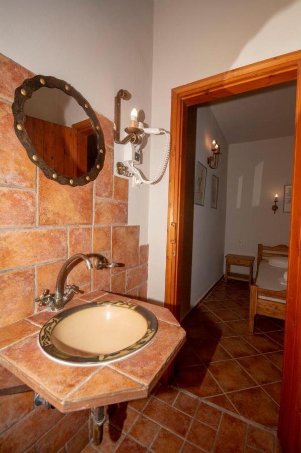 Stamatogiannis Traditional Apartments Καλυβιανή Εξωτερικό φωτογραφία