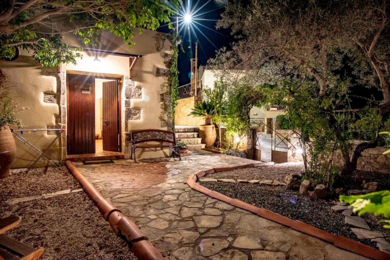 Stamatogiannis Traditional Apartments Καλυβιανή Εξωτερικό φωτογραφία