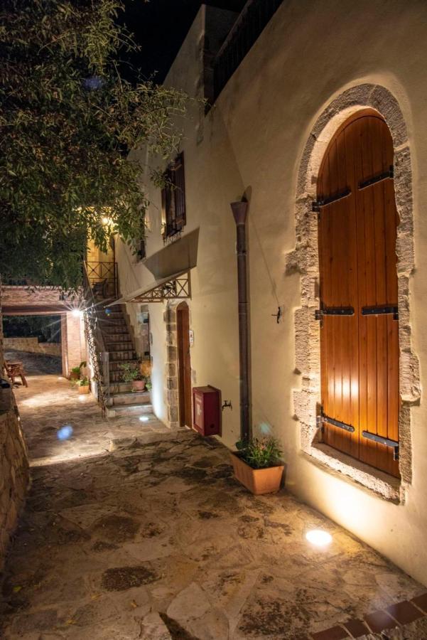 Stamatogiannis Traditional Apartments Καλυβιανή Εξωτερικό φωτογραφία